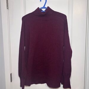 Evereve Burgundy Turtleneck Sweater